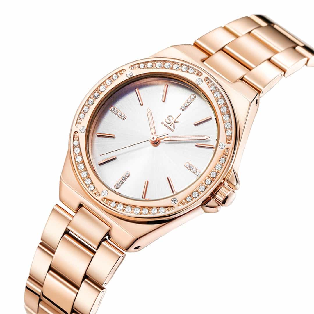Orologio da donna SK Shengke Charm Rose Gold, vista angolare.