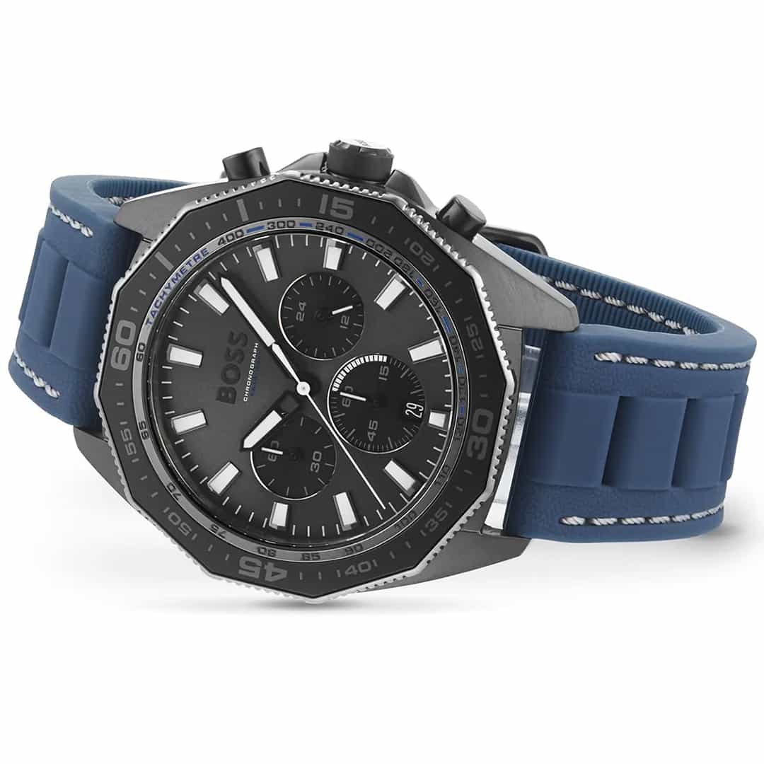 Orologio uomo Hugo Boss Energy 1513972 con cinturino blu e tachimetro visto di lato